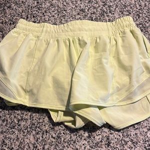 Lululemon hotty hot shorts